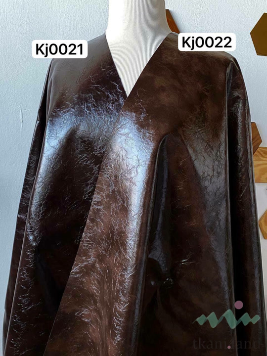 KJ0022 Экокожа лаке с тиснением «Молочный шоколад» (3)