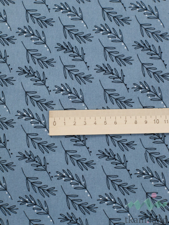 FL0166 Фланель «Веточки с белыми точками на голубом»