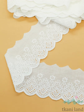 KR_B0006 Кружево на батисте цвет Теплый белый 7 см