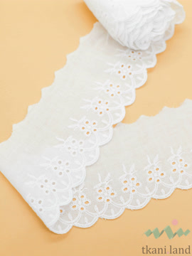 KR_B0004_n Кружево на батисте 9 см цвет Теплый белый
