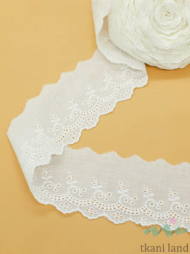 KR_B0003_n Кружево на батисте цвет Теплый белый 7 см