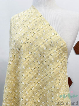 AM0038 Ажурный хлопок (батист) «Белые цветочки» на желтом (5)